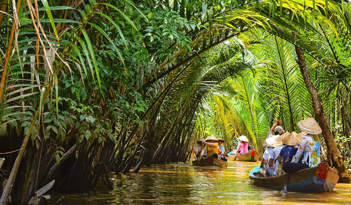 HO CHI MINH GROUP TOURS