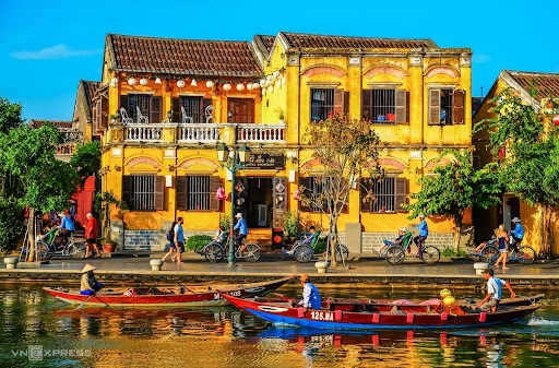 MARBLE MOUNTAIN HOIAN ANCIENT TOWN