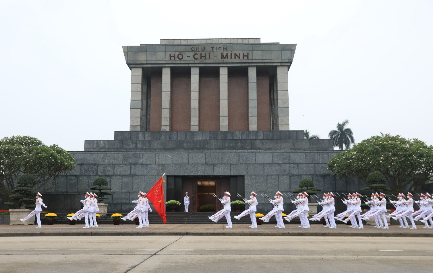 HANOI 5D4N PACKAGE:  HA NOI -NINH BINH - HALONG BAY- CITY TOUR HA NOI (SIC TOUR )