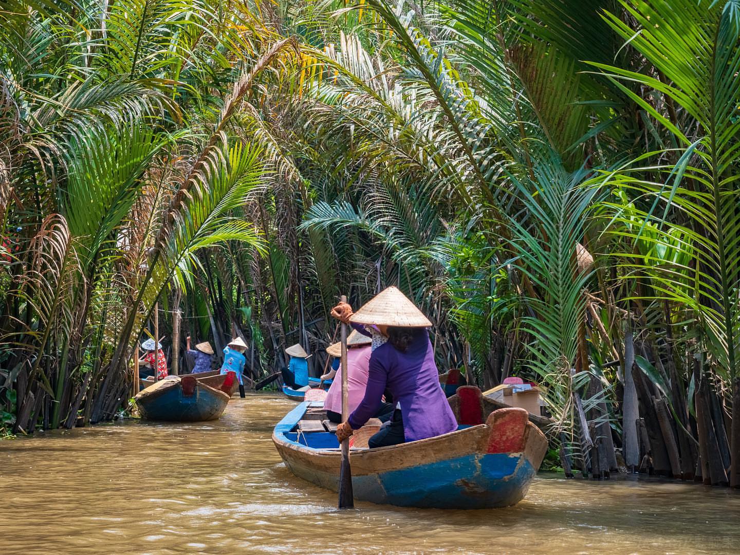 CU CHI TUNNELS & MEKONG DELTA FULL DAY 
